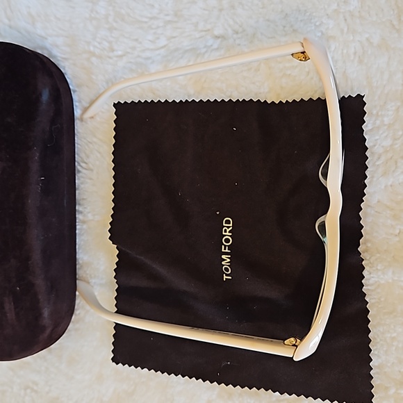 TOM FORD Authentic Ivory Sebastian Sunglasses with Case VGUC - Picture 11 of 12